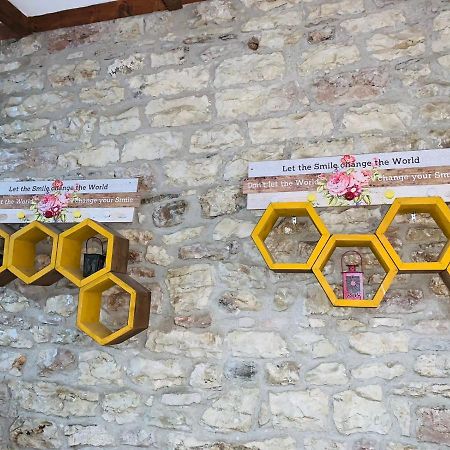 Guest House And Hostel Val-Mar Gjirokastër Екстериор снимка