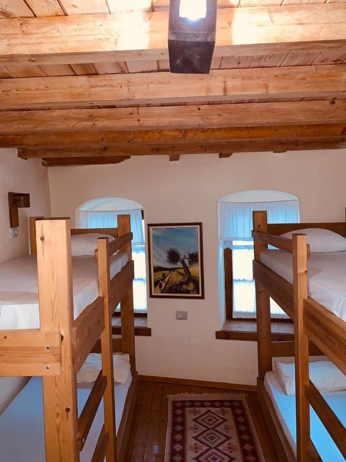Guest House And Hostel Val-Mar Gjirokastër Екстериор снимка